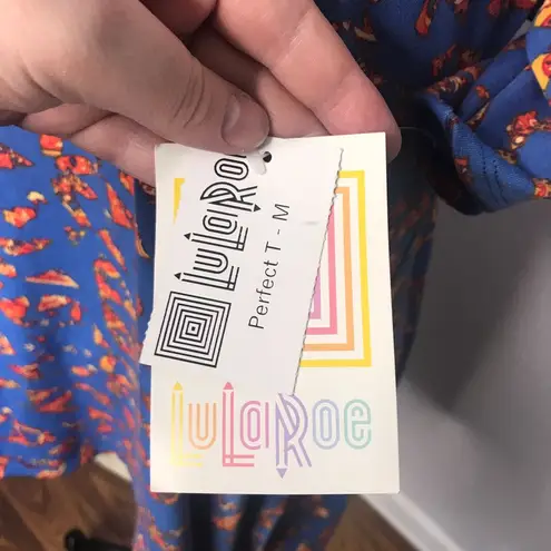 LuLaRoe NWT  Perfect T
