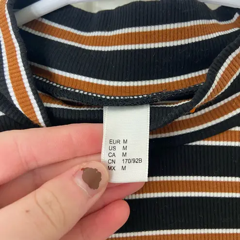 Women’s black brown striped mock neck ribbed stretch cropped long sleeve top M Size M