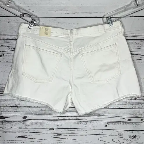 Universal Threads Universal Thread NWT 16 White Distressed 100% Cotton Mid-Rise 90s Baggy Shorts