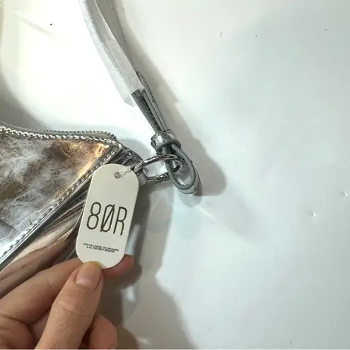 8 Other Reasons It Girl Shoulder Bag in Silver