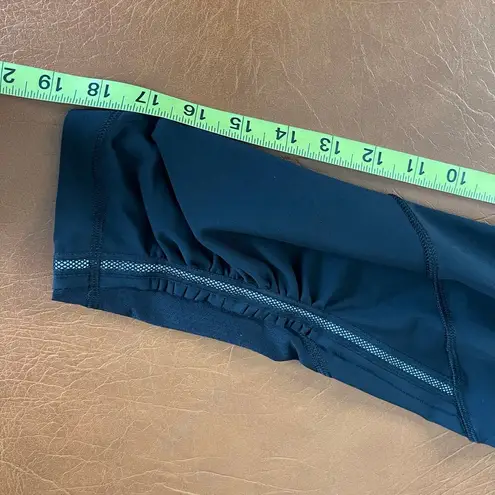 Lululemon Run For Your Life Crop Leggings Black with Chevron White Waist Size 6