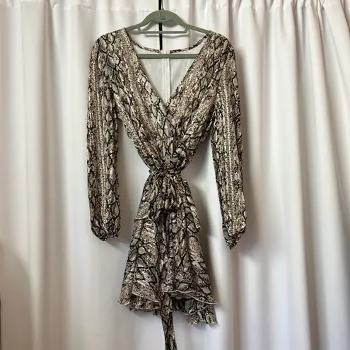 Y2K Snake Print Plunge Neckline Gray Animal Pattern Mini Dress Size Medium Tan