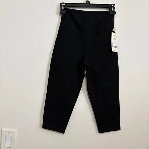 Mate the Label Organic Stretch Capri Leggings Small Black NWT