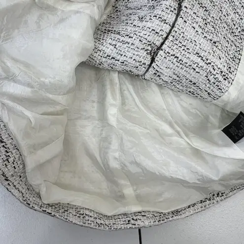 Tahari Size 6 Tweed Blazer Jacket White Black Fringe Stitch Detail V-Neck READ