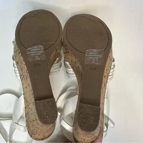 Guess Women's  Wedge White Sandals Cork Heel Strappy Woven Shoes 8.5 Logo Charm