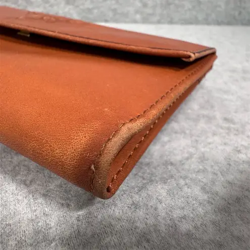 Vintage Rolfs Women's Brown Leather Wallet Floral Embossed Checkbook