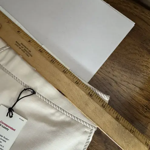 EXPRESS  Women's Pants Size 4 Pants Tan Beige Correspondent Trousers Slacks thumbnail 8