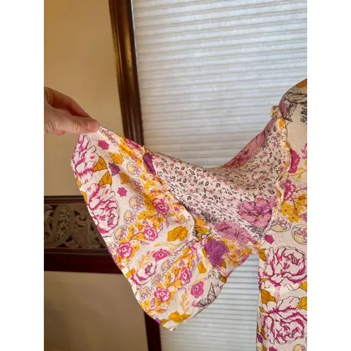 Tribal Jeans Women's 1X Floral Textured/Swiss Dot Blouse W/Frill Sleeve & Tassel