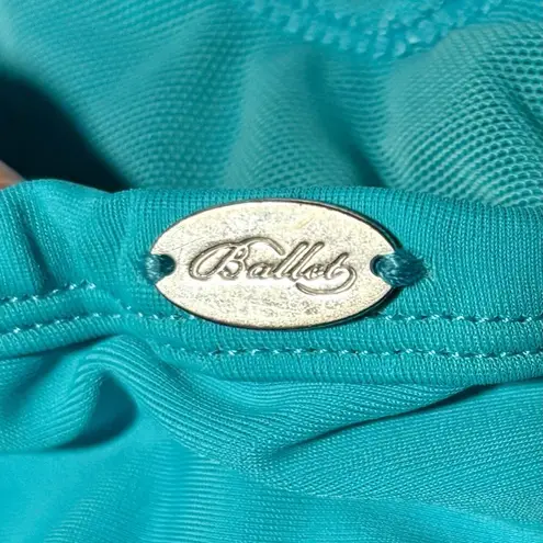 Ballet One Piece Swimsuit Women’s Size 38DD Underwire Bra Blue Black White Size L