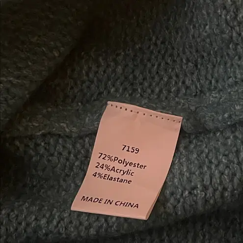 Pretty Garden Teal Turtleneck Sweater for Women top shirt NWT medium