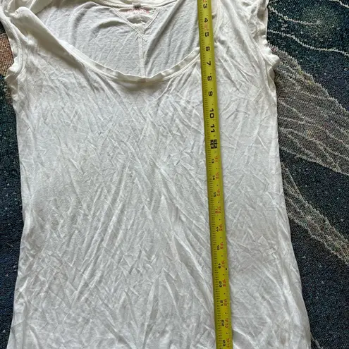 Pete and Greta Cream Cap Sleeve Fitted Tee Sleeveless Tank top SZ S Wide Neck