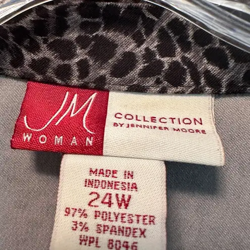 Jennifer Moore JM Collection By Womens Black & Gray Animal Print Button-Up Blous