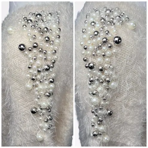 Mizumi Ivory Beaded Fuzzy Sweater Embellished Long Sleeve Soft Knit Size Small White