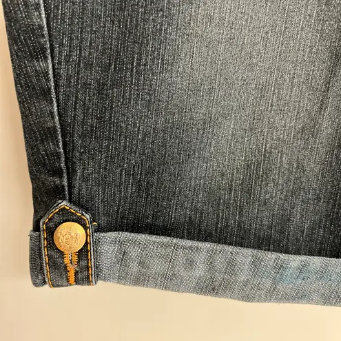 What’s Hot Bermuda Shorts Jean