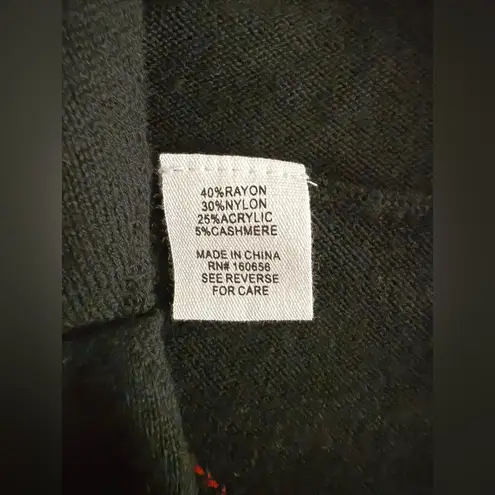 Brit NY Cashmere Blend Sweater Black With Red & White Hearts Size L READ DESCR Size L