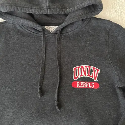 Jones & Mitchell UNLV Rebels Hoodie Sweatshirt S Gray