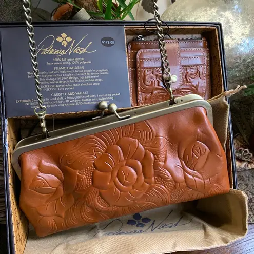 Patricia Nash Authentic LEATHER EMBOSSED GRAPE LEAF FRAME CROSB/CLUTCH/WALLET