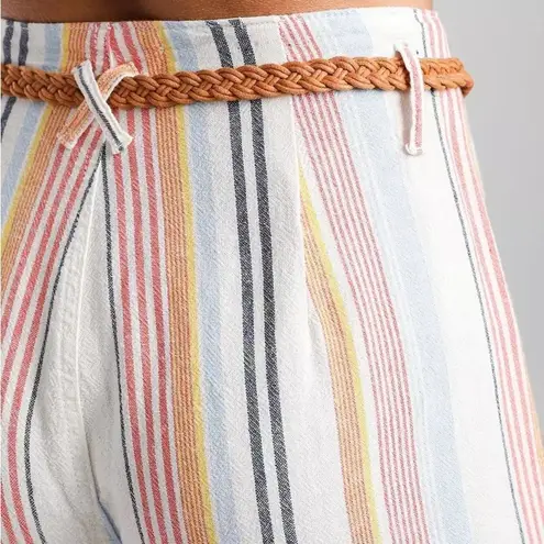 BKE NWT large women’s high rise 3” shortie