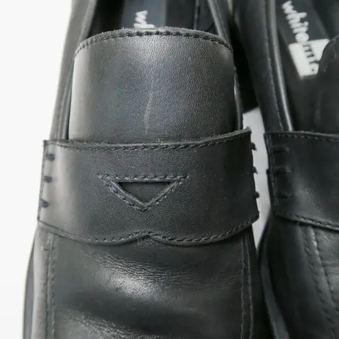 Vintage 90s Whitemt Black Leather Heeled Loafers