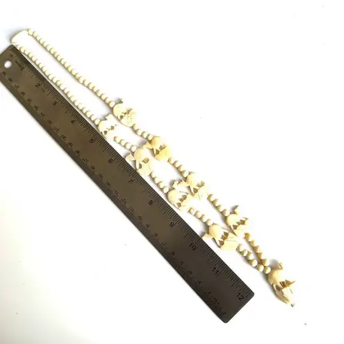 Vintage Boho Cream Mini camel Carved beaded necklace - Image 7
