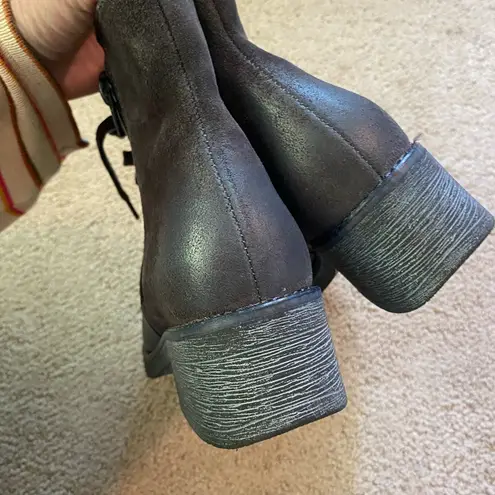 NWOT Naot Groovy lace up boots Oily Midnight Vintage Ash Black Size 6