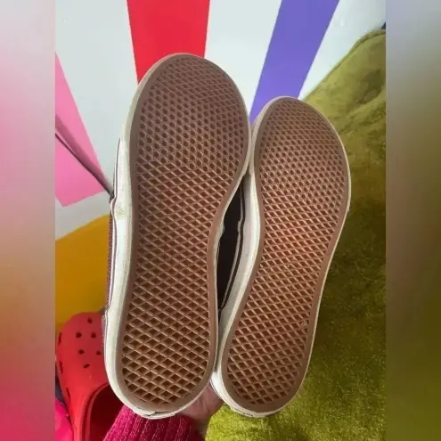 Vans Burgundy Women’s Woven Ultractive‎ Shoes Size 6 EUC! 010