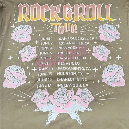 Happy Colors Forever Rock N Roll Graphic TShirt Size Small Tan