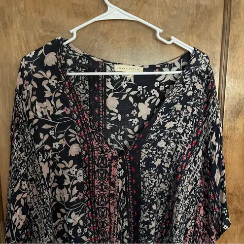 Love Stitch Bohemian Gorgeous V Neck Blouse. Size Small
