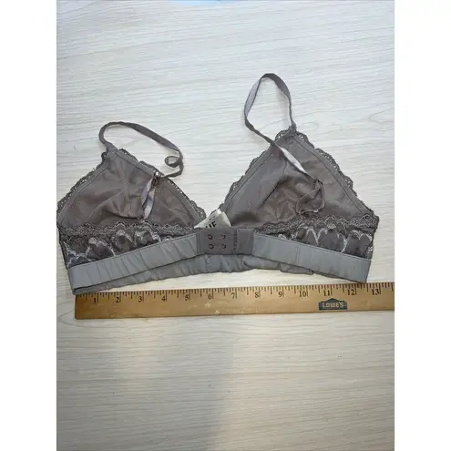 True & Co Women's Soft Lace Wirefree Bralette Medium Sexy Comfy
