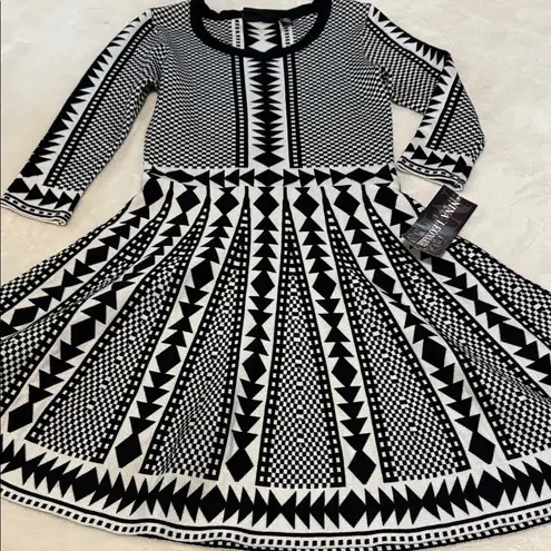 Nina Leonard Black and White Geometric Print Fit & Flare Sweater Dress NWT