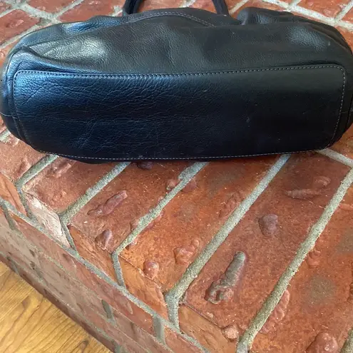 Ellen Tracy leather purse