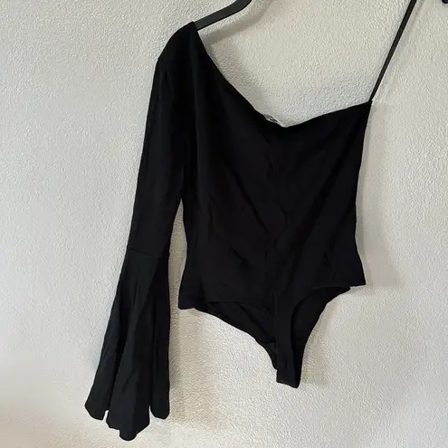 LPA Revolve Size Small Black One Shoulder Bell Flare Sleeve Bodysuit 578