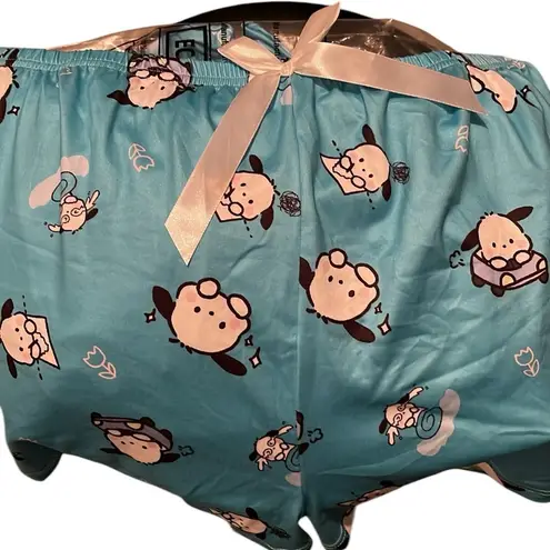 Sanrio 3 Pc. Woman’s Blue Cartoon Pajamas
Size extra large