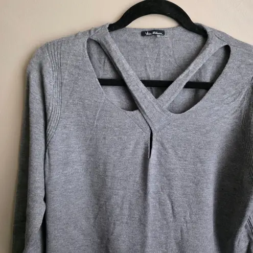 Vila Milano Gray Pullover Sweater Wool Blend Unique Cutout Design Neck Size L?