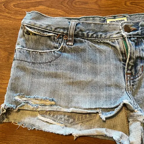 Abercrombie & Fitch  Denim Jean Shorts Shorty Distressed Y2K Daisy Dukes Size 4 - Image 4
