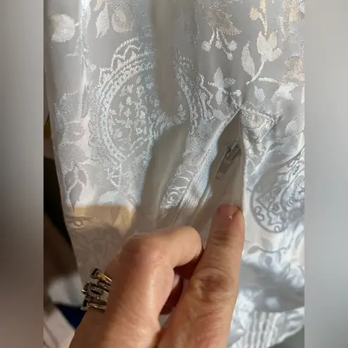 Vintage Ellesse Athletic Jacket Embossed White design w gold piping Zip front Size undefined