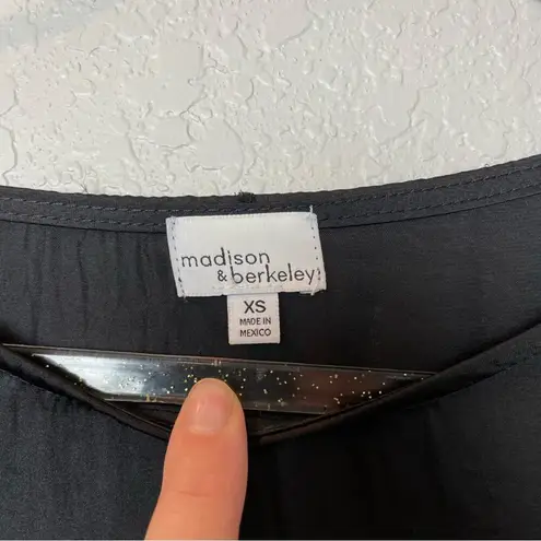 Madison & Berkeley BNWT! Black Satin Cropped Blouse Size XS