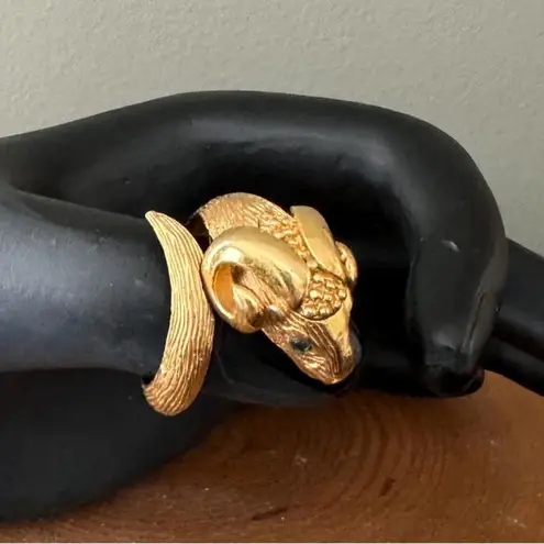 Trifari Vintage Crown 1969 Ram Ring "Something Wild" Collection Gold Tone 7"