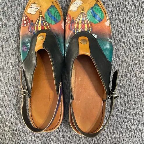 G2 Hand Painted Hot Air Balloon Sandals Size undefined