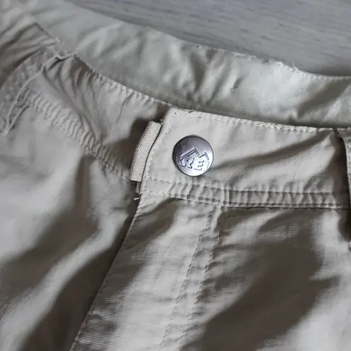 REI Shorts Women's 6 Khaki Light Beige Pockets Nylon Hiking Outdoor Camping