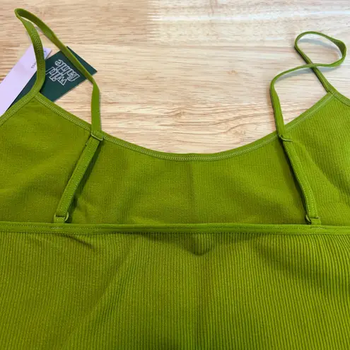 Wild Fable  Women's Green Apple Seamless Tiny Tank Top - Size Small - NWT - Image 4