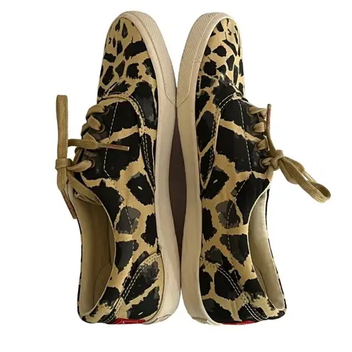 Bucketfeet Sneaker Shoes Womens 7 Beige Black Giraffe Print Casual Streetwear Tan