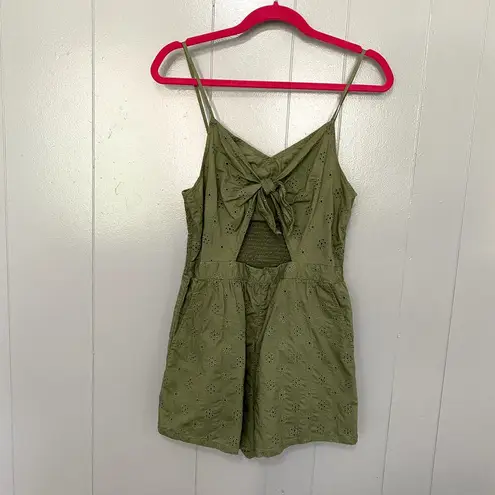 Aerie Olive Green Floral Eyelet Lace Front Tie Cutout Boho Summer Romper M