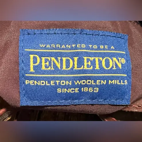 Pendleton | ladies wool hobo, convertible shoulder handbag.