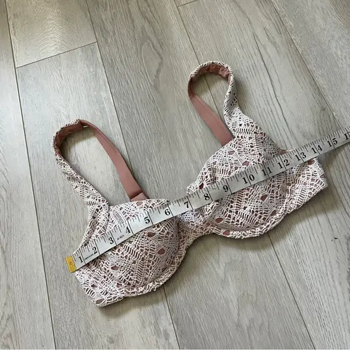 Vetchy Bikini Top crochet underwire padded womens Beige White (xsmall) Size XS