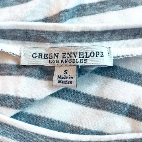 Green Envelope gray and White Fitted Short Sleeve Tee small