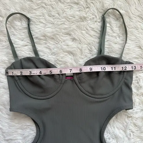 Edikted Dress Shae Cups Cut-Out Mini Ribbed Bodycon Olive Sz S NWT New