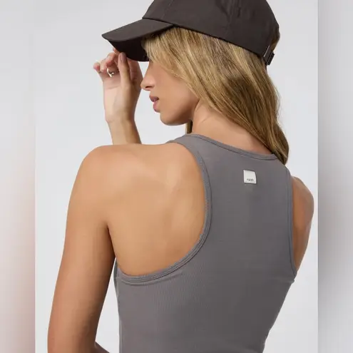 Vuori Pose Plyo Tank in the color Chia, size XS NwTs