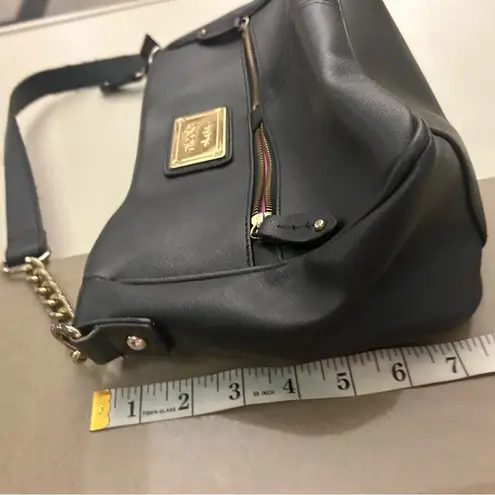 Nicole by Nicole Miller black and Gold Chain Shoulder Bag—Nice Clean Purse