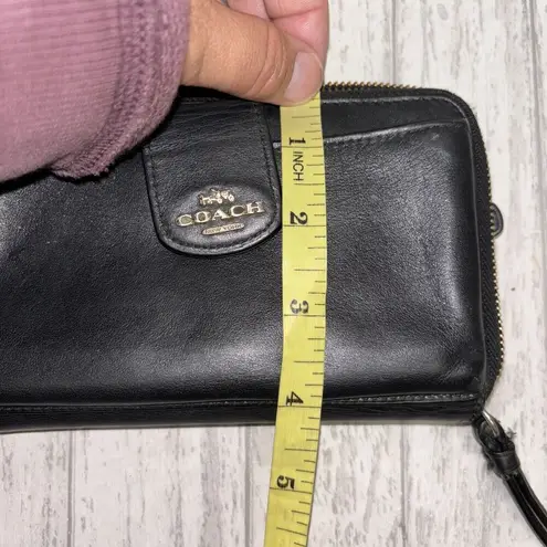 Coach Womens Vintage  Black Leather Wristlet